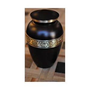 Venta caliente con precio razonable Artesanías Urna Braas Suministros funerarios Venta al por mayor Urna de latón Fabricante de cremación de India - Product Image 1