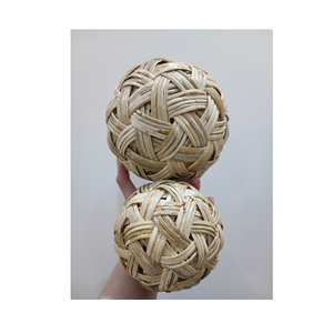 Pelotas de fútbol de ratán Sepaktakraw redondas naturales ecológicas 100% de Vietnam pelado de ratán hecho a mano y pelota de núcleo - Product Image 3