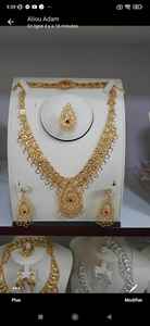 Conjunto de joyería vintage chapada en oro de 24 quilates Pendientes de collar de cobre de 18 quilates con patrón de flores Zircon EE. UU. Francia Accesorio de moda - Product Image 3