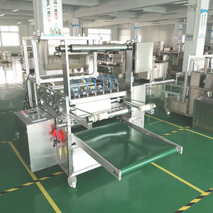 Machine de revêtement en hydrogel personnalisée entièrement automatique avec contrôle de température constant composé pour la fabrication de pâte antipyrétique - Product Image 4