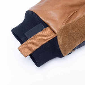 Guantes de protección de manos de cuero de dedo completo de invierno para hombres - Product Image 4
