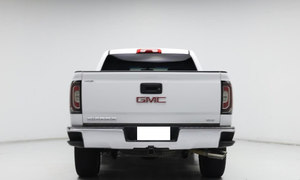 GMC SIERRA 1500 SLT CREW CAB 2018 USADO, VOLANTE A LA IZQUIERDA/DERECHA - Product Image 4