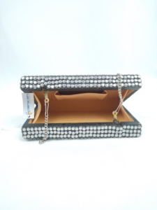 Pochettes en métal vintage pour femmes faites à la main de l'inde dame mode soirée et mariage en vrac en gros - Product Image 4