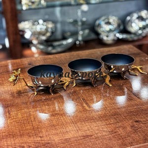 ชามเสิร์ฟผลไม้สำหรับงานเลี้ยงทันสมัย ทำจากอะลูมิเนียมขัดเงาอย่างดี เป็นมิตรกับสิ่งแวดล้อม ทนทาน ใช้แล้วทิ้ง ลายกิ่งดอกไม้สีทอง สำหรับใช้ในบ้าน - Product Image 3