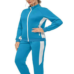 Chándal de algodón con logotipo personalizado para mujer, ropa informal de invierno con patrón sólido y cuello con capucha a la venta de fábrica - Product Image 2