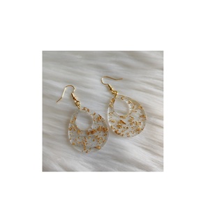 Pendientes de Aro de Resina Epoxi 100% Natural, Novedad, con Lámina Dorada, Regalo de Boda para Chicas, Símbolo Religioso Cristiano, Tamaño Personalizado - Product Image 1