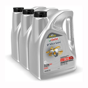 El aceite de motor Premium Castrol Vecton 15W40 garantiza una protección fiable para los motores diésel modernos - Product Image 5