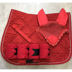 Vente en gros de tapis de selle de haute qualité équipement pour chevaux tapis de selle rembourré matelassé pour cheval - Product Image 2