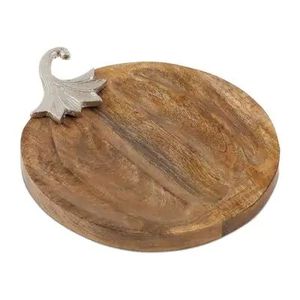 Plateau décoratif en bois en forme de citrouille, rond, rustique, décoration de table d'automne, thème Thanksgiving, design plantes et fleurs - Product Image 1