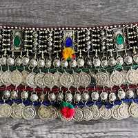 Service OEM/ODM, bijoux de mariage personnalisés, ensembles de bijoux vintage afghans Kuchi, collier, boucles d'oreilles et bijoux Tikka tendance pour femmes