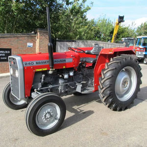 Tracteur agricole d'occasion Massey Ferguson 240 à vendre - Product Image 1