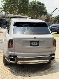 Rolls Royce Cullinan Serie II Usado 2025 - Product Image 2