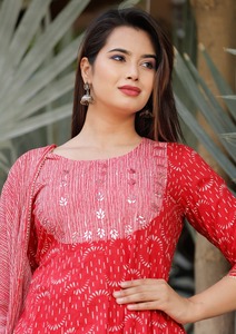 Nouveau Design de costume de soirée, ensemble de 3 pièces à col rond et imprimé de broderie Kurti avec dupata - Product Image 2