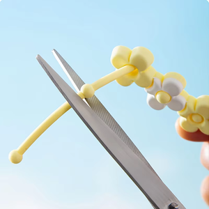 Nueva innovación, lindo <span class=keywords><strong>collar</strong></span> antipulgas desparasitante <span class=keywords><strong>de</strong></span> dibujos animados, perros <span class=keywords><strong>de</strong></span> raza mediana, característica separable con pequeñas flores, osos, mascotas - Product Image 6