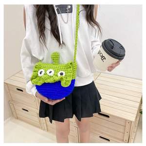 Bolso de ganchillo para mujer, bolso de mano de ganchillo, bandolera de hombro tejida, bonito bolso de ganchillo para niñas, OEM hecho en Vietnam - Product Image 4