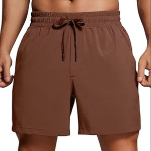 Short Streetwear Premium pour homme avec mélange de coton doux parfait pour un look urbain et une tenue confortable - Product Image 1