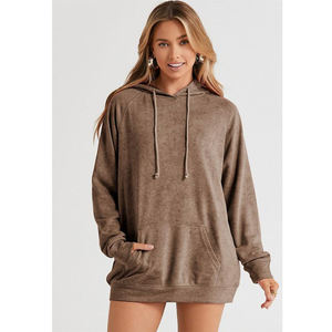 Sudadera con Capucha de Alta Calidad para Mujer, Logotipo Personalizado, Estilo Holgado y Amplio para Invierno, Hecha en Pakistán - Product Image 2