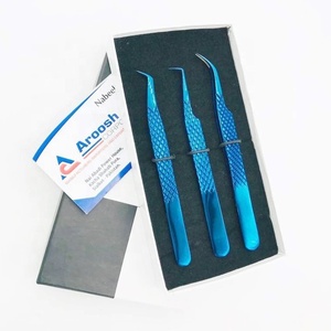 Venta al por mayor de pinzas para extensiones de pestañas de agarre de diamante de acero inoxidable sólido logotipo personalizado punta de fibra azul de plasma sostenible - Product Image 3