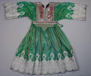 Robes de cérémonie pour femmes, style afghan, en matériaux anciens, très vendues, pour les occasions spéciales, à porter à l'intérieur et à l'extérieur - Product Image 4