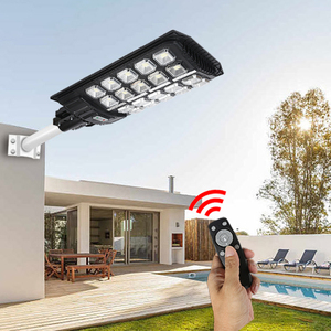 300W SMD 2835 LED Luces de calle solares para exteriores 456PCS Lámpara de ABS de alto brillo Cuerpo Dusk to Dawn Sensor de movimiento Control remoto para - Product Image 1