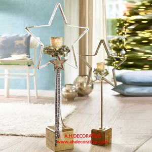 Bougeoir en forme d'étoile en aluminium plaqué argent fait à la main avec base en bois pour décorations de maison et de mariage - Product Image 3