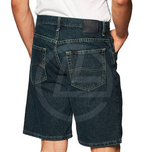 Pantalones cortos vaqueros sólidos de algodón 100% para hombre con paneles únicos Estilo audaz Lavado ligero Ajuste relajado - Product Image 2