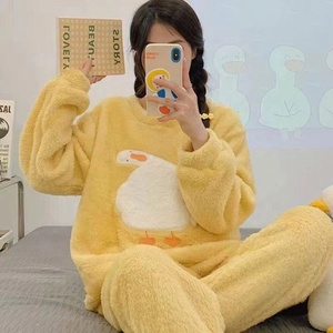 Set Pigiama in Flanella da Donna - Morbido e Caldo Abbigliamento da Notte per Autunno e Inverno |   Comodo Completo Due Pezzi, Abbigliamento Casual per Casa - Product Image 4