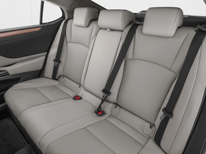 Lexus ES 300h SEDAN d'occasion en excellent état - Product Image 3