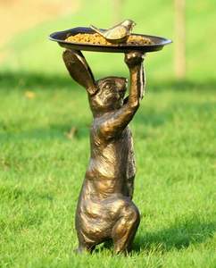 Statue de lapin en aluminium de qualité supérieure pour la décoration de jardin, avec une finition lisse pour une présentation élégante sur la pelouse et dans le jardin - Product Image 4