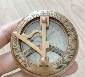 Boussole de haute qualité, boussole solaire, cadeau d'anniversaire, cadeaux pour mari, cadeaux pour couples, cadeaux de Noël, décoration intérieure - Product Image 1