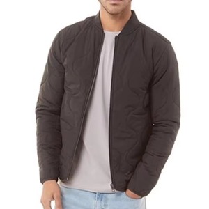Veste bomber softshell à manches longues en micro polaire avec logo personnalisé Services OEM professionnels Vente en gros Fabriqué au Pakistan - Product Image 2