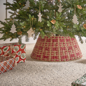 Elegant Red Pattern Natural Seagrass <b>Christmas</b> <b>Tree</b> <b>Skirt</b> Handwoven <b>Wicker</b> Decor OEM ODM Factory Wholesale Made in Vietnam - Product Image 1