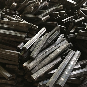 Briquetas de compresa de bambú carbonizado caliente nuevas de alta calidad carbón de alta calidad de Vietnam - Product Image 1