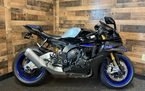 ข้อเสนอราคาดีที่สุด รถมอเตอร์ไซค์สปอร์ต YZF R1M สีดำน้ำเงิน คาร์บอนไฟเบอร์ รุ่นปี 2026 ใหม่เอี่ยม - Product Image 2