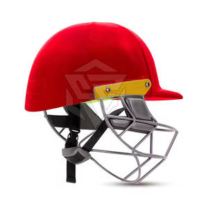 Nouveau casque de cricket d'entraînement avec grille en bois et en polycarbonate personnalisable pour une protection accrue au battement et au fielding - Product Image 4