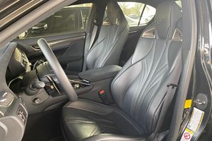 USADO LHD/RHD 2016 LE X US GS F - Product Image 2