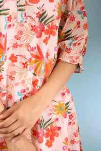 Ensemble de cordons en coton avec motifs indiens traditionnels modernes pour dames Nouveau rôle parental Manches trois-quarts décontracté Disponible Prix de gros - Product Image 2