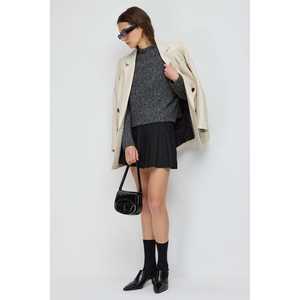 Blouse décontractée en tricot à col rond avec manches courtes et logo sur le devant, 100% coton, longueur courte - Product Image 5