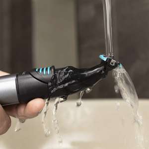 Afeitadora Multifunción con Doble Cuchilla, Alimentación USB, Resistente al Agua IPX7, Cabezal Laminado, 60 Minutos de Autonomía, Segura para Cuerpo y Rostro - Product Image 4