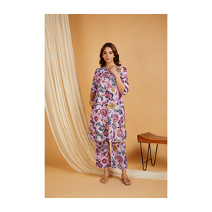 Nuevo vestido indio hermoso y elegante recién llegado en vestido cómodo de alta calidad para mujeres OEM ODM vestido personalizado lavable - Product Image 1
