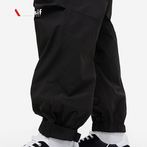 Pantalones informales de nueva moda para hombre, estilo de calle, lona ligera, colores sólidos personalizados con bolsillos para deportes al aire libre - Product Image 4