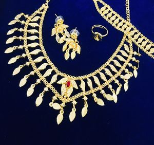 Indian Manufacturer USA France Style 24K Gold Plated Fashion Set Includes Necklace <b>Brooches</b> Combs for <b>Silver</b> Anniversary Gift - Product Image 3