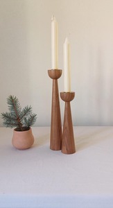 Candelabro de Madera Artesanal de Acacia Natural, Portavelas de Madera Pulida Hecho a Mano - Product Image 6