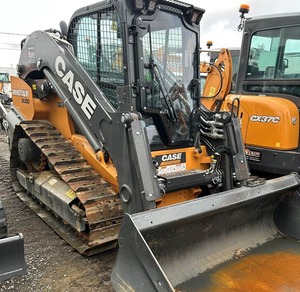 2024 Case DL550 Compact Dozer Loader-Minicargadora de alto rendimiento - Product Image 1