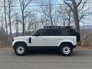 2022 R0-VER DEFENDER 110 S ไมล์น้อย เครื่องยนต์สมบูรณ์ ระบบส่งกำลังดี หลังคาพาโนรามา ไฟหน้า LED พร้อมส่ง - Product Image 3