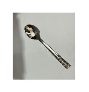 Couverts en acier inoxydable au design moderne Cuillères simples polies à l'argent pour la table à manger Cuillère à très bon prix - Product Image 4