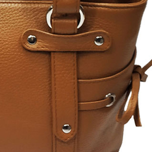 Vente en gros de sacs à bandoulière pour femmes sacs à main en cuir sacs à bandoulière pour femmes véritable sac en cuir vintage tendance sur mesure OEM - Product Image 3