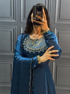 Indien ethnique soie Anarkali bleu musulman Eid robe lourde brodé Dupatta manches longues évasées longue fête de mariage Nikkah - Product Image 5