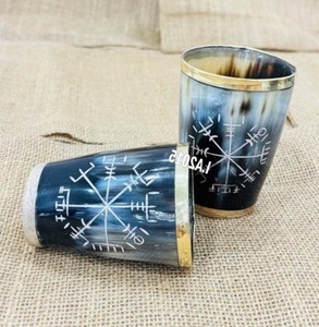 Tasse à boire en corne de buffle, tasse viking en corne naturelle, écologique, réutilisable et lavable, verre à boire en corne - Product Image 1