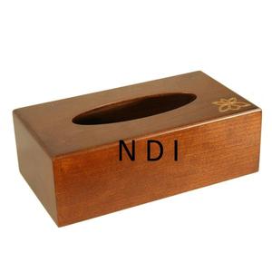 Boîte à serviettes en bois utilisée à usages multiples Boîte à mouchoirs d'utilisation de restaurant d'hôtel Boîte à mouchoirs de stockage de papier de serviette de qualité supérieure - Product Image 1